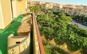3Bd Apartment In A Family House With Garden View